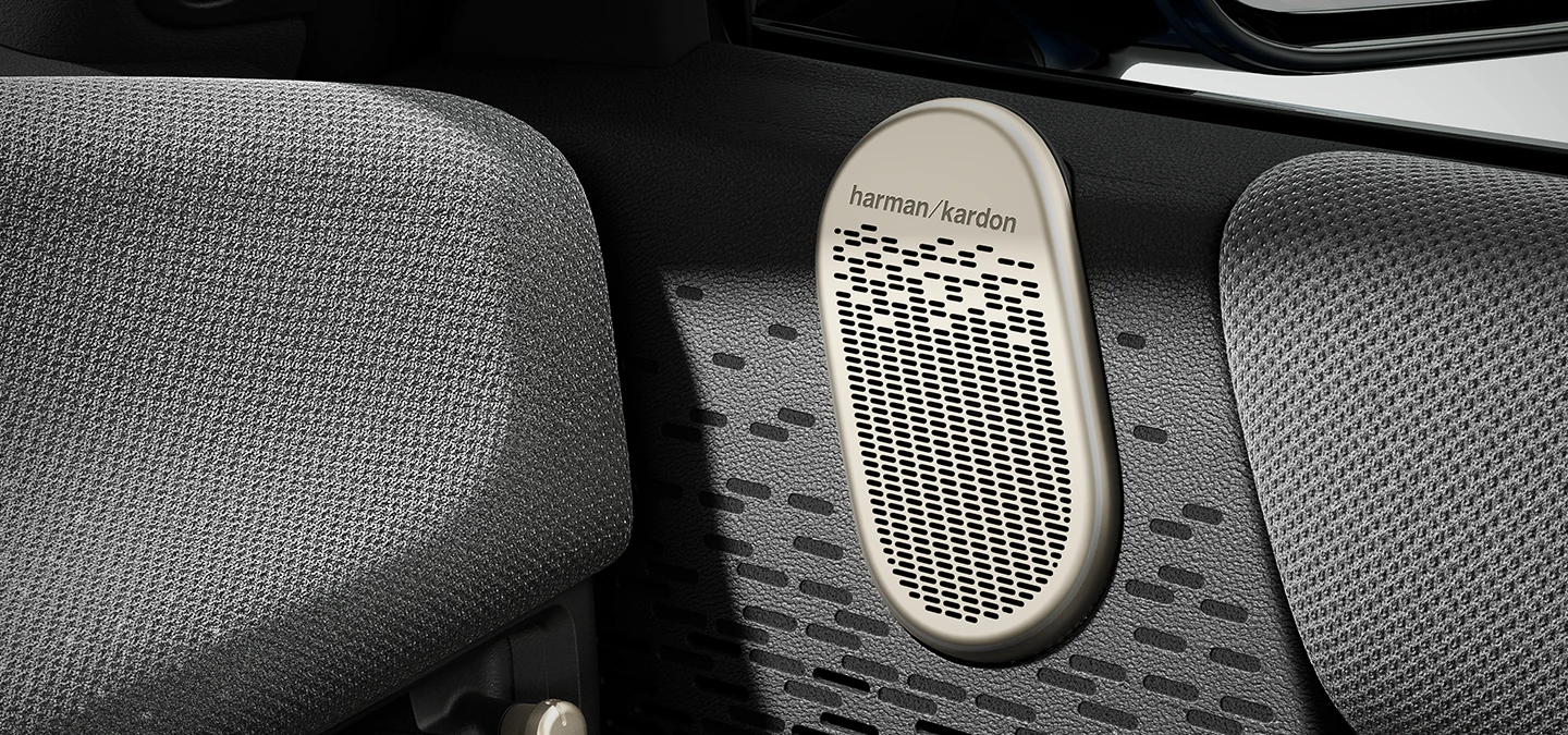 Vista em close-up do sistema de som MINI Harman Kardon Surround.