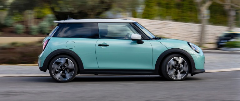 MINI Cooper 3 portas - top