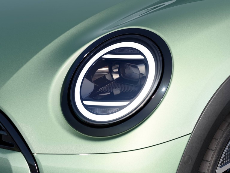 MINI Cooper 3 portas - exterior - assinaturas de luz