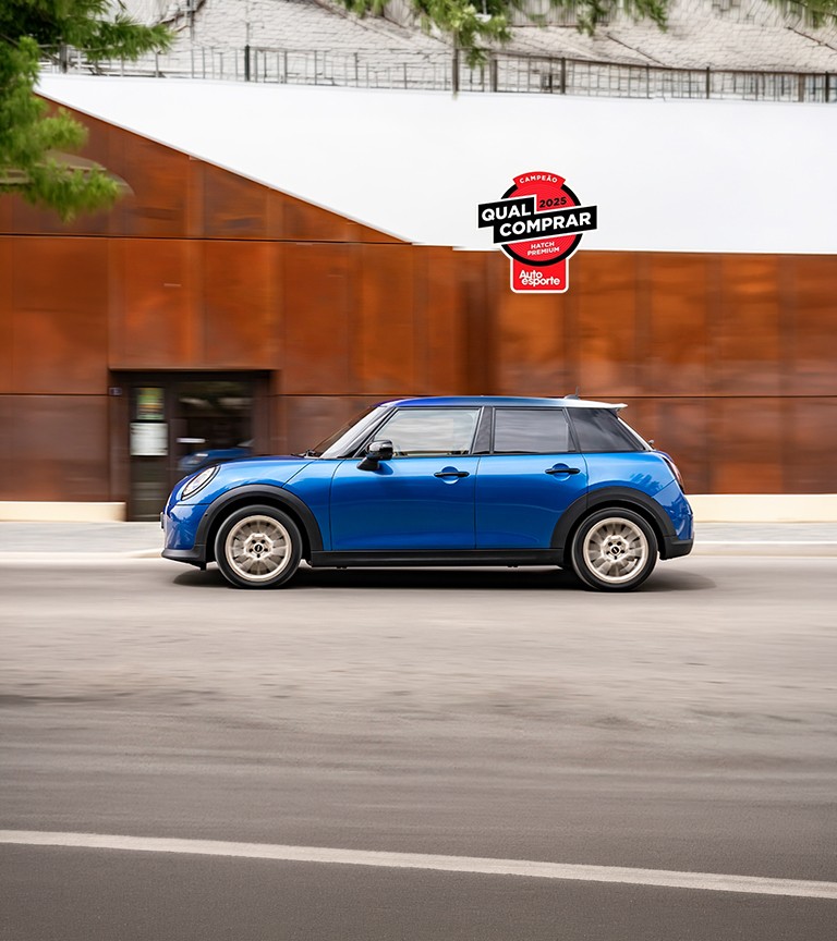 MINI Cooper S 5 portas.