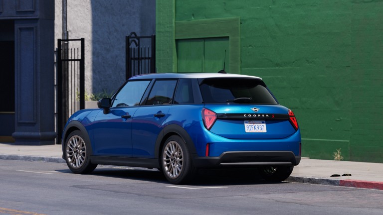MINI Cooper 5 portas – Serviços Financeiros – visão geral – teaser de financiamento.